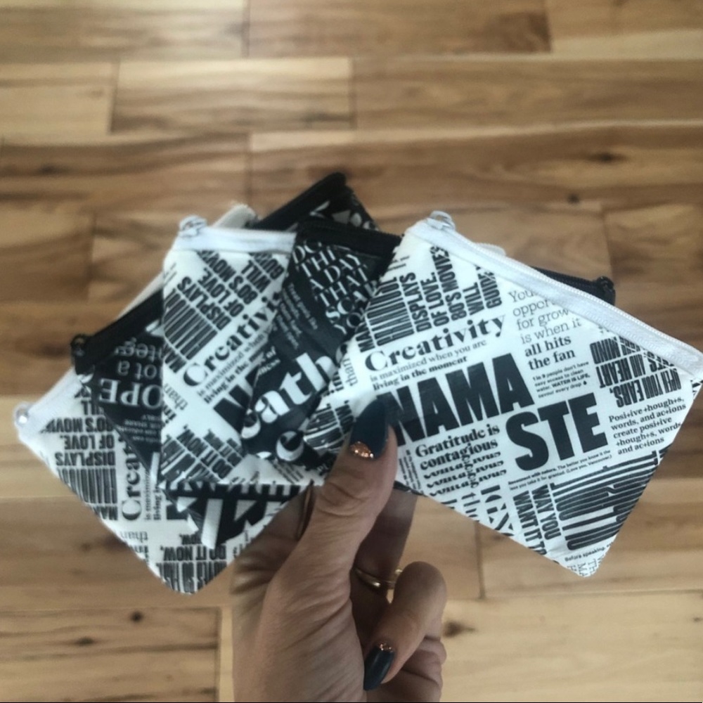 New Lululemon mini bags. Set of 5.